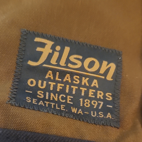 Filson Day Pack Backpack In Whiskey - Picture 5 of 12